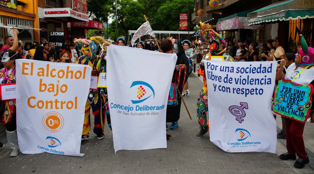 La campaña "Carnaval Seguro y Responsable" comenzó este jueves en San Salvador de Jujuy y se extenderá a lo largo del fin de semana largo.