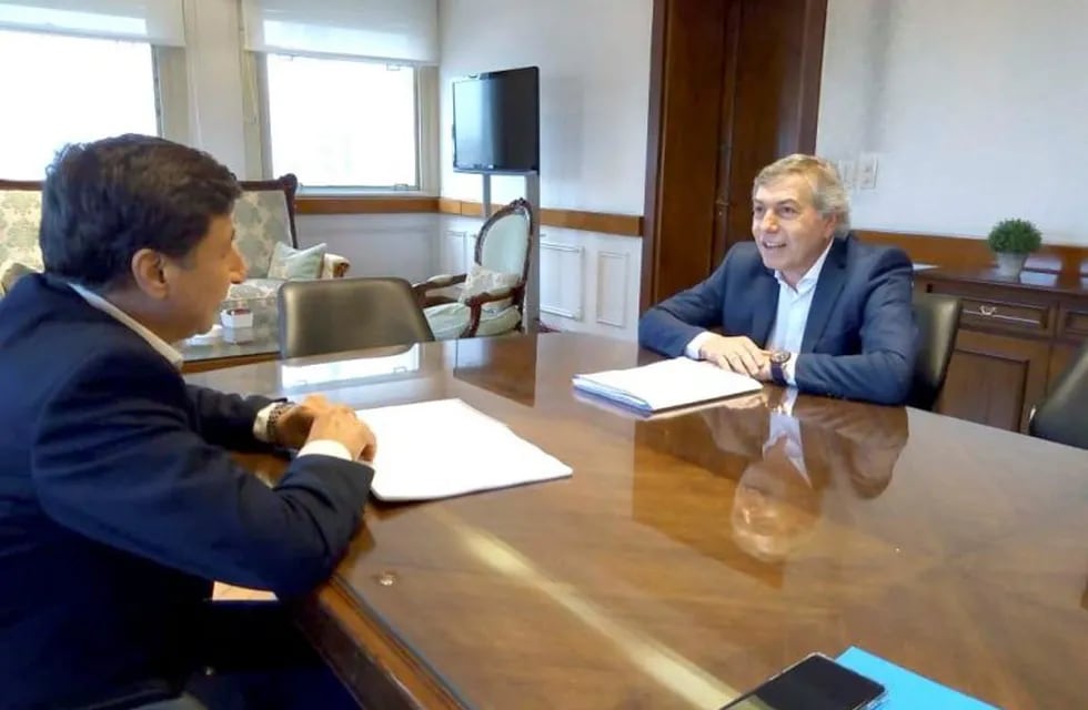 Juan Carlos Massei y Daniel Arroyo se reunieron en Buenos Aires por la Tarjeta Alimentaria. (Prensa Gobierno de Córdoba)