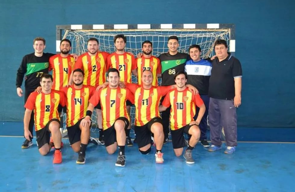 Handball: Sarmiento y Salesianos buscan el ascenso al Nacional \
