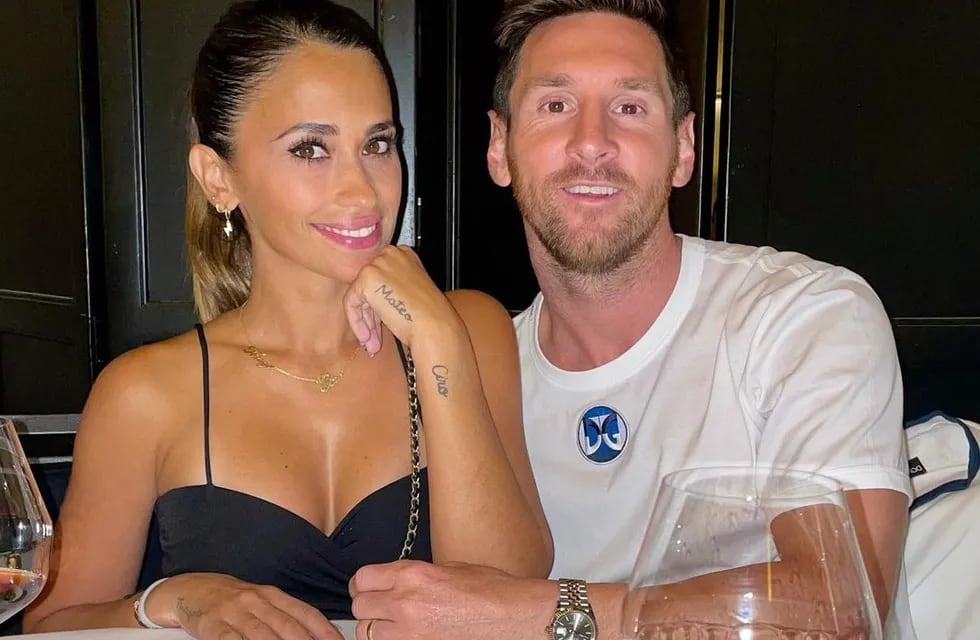 Lionel Messi y Antonela Roccuzzo, deslumbraron en una cena solidaria de un jugador del PSG.