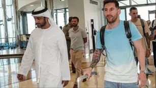 Lionel Messi llegó a Abu Dhabi para sumarse a la Selección