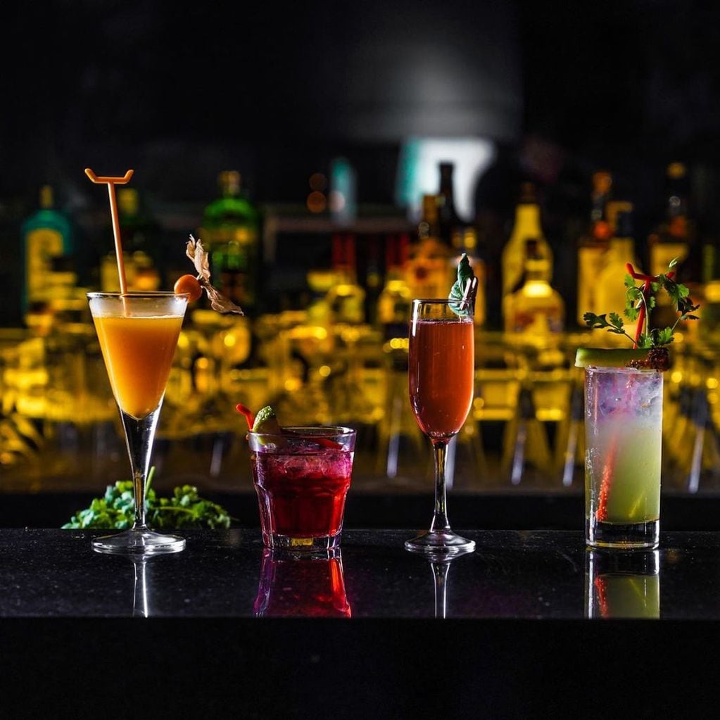 El precio de los cocktails en la mayoría de los bares ronda los 50 riyales.