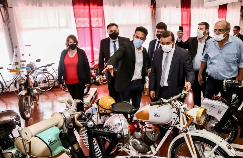 El primer Museo de Motos y Biciclos provincial tiene sede en Eldorado.
