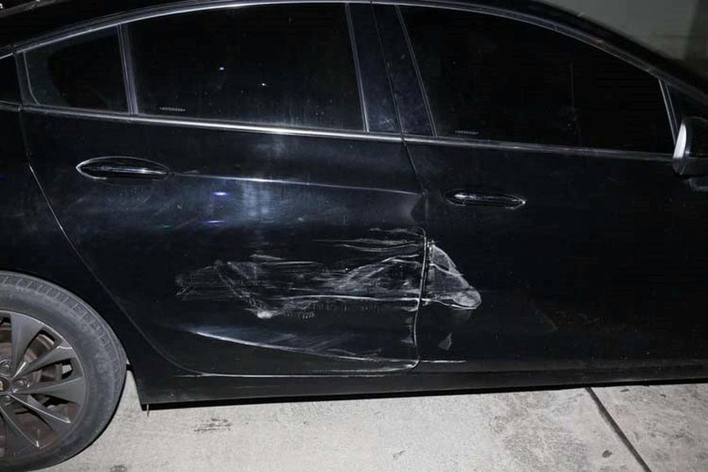 El automóvil en el que se conducía la actriz, luego del accidente.