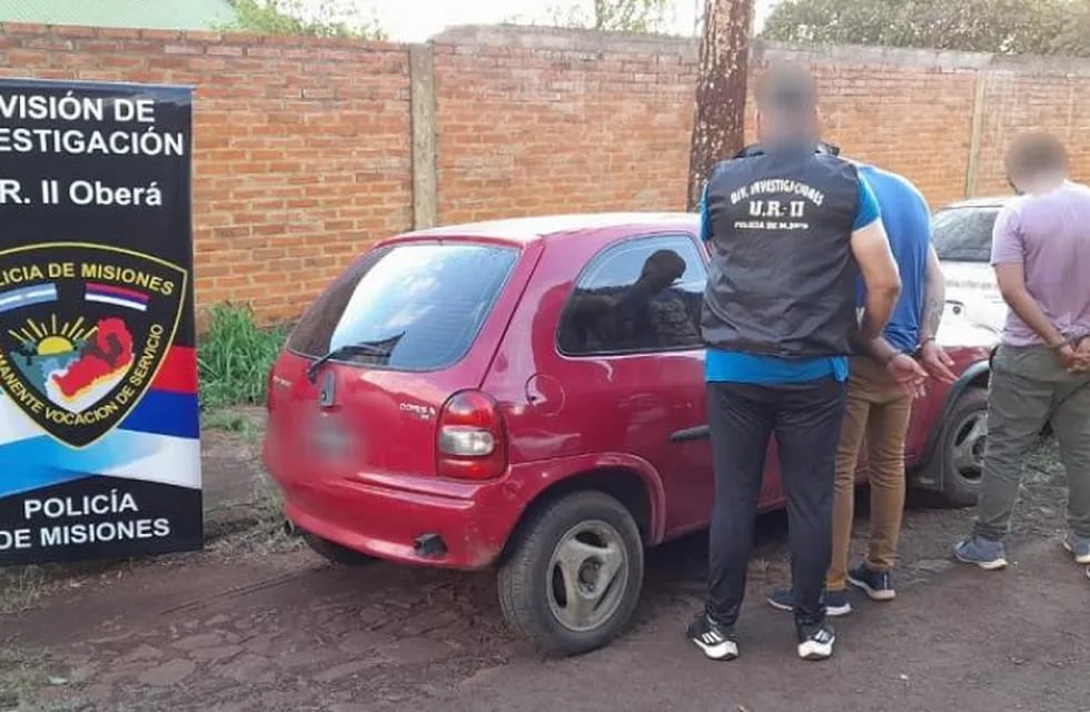 Secuestraron en Oberá un vehículo robado en Buenos Aires.