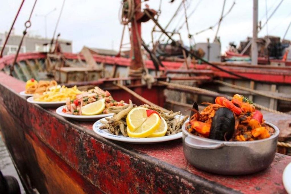El pescado es el plato más pedido en el Centro Comercial del Puerto (Foto: FB Chichilo)