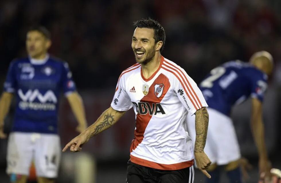 La noche soñada del delantero de River Plate. (Reuters)