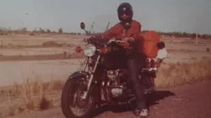 Nazareno Manuele, el mendocino que recorrió el mundo en motocicleta.