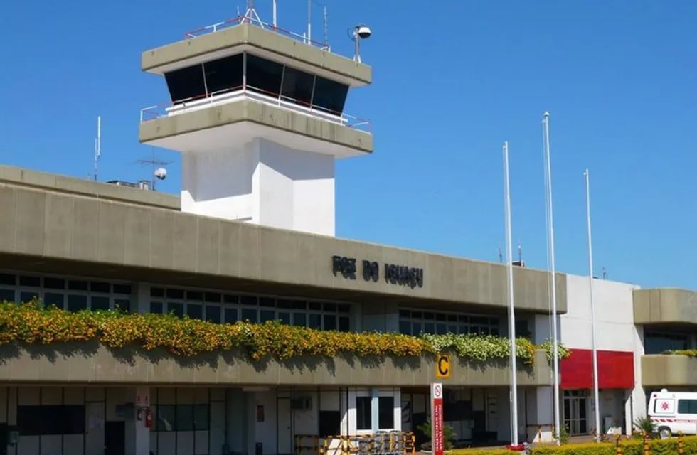 Foz de Iguazú cerró su aeropuerto