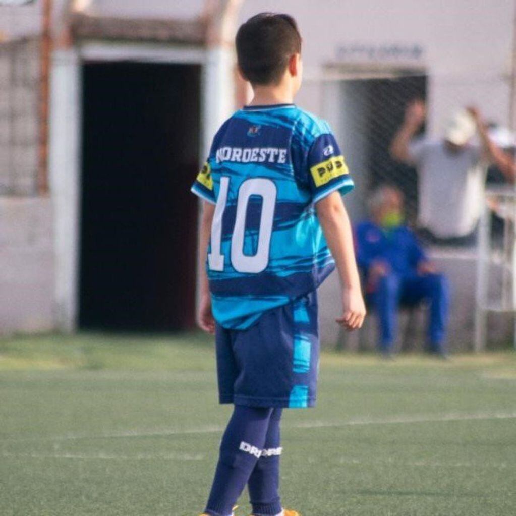 El padre de Junior aseguró que Máximo Gallardo le dijo : "Tu pibe es el futuro jugador de River".