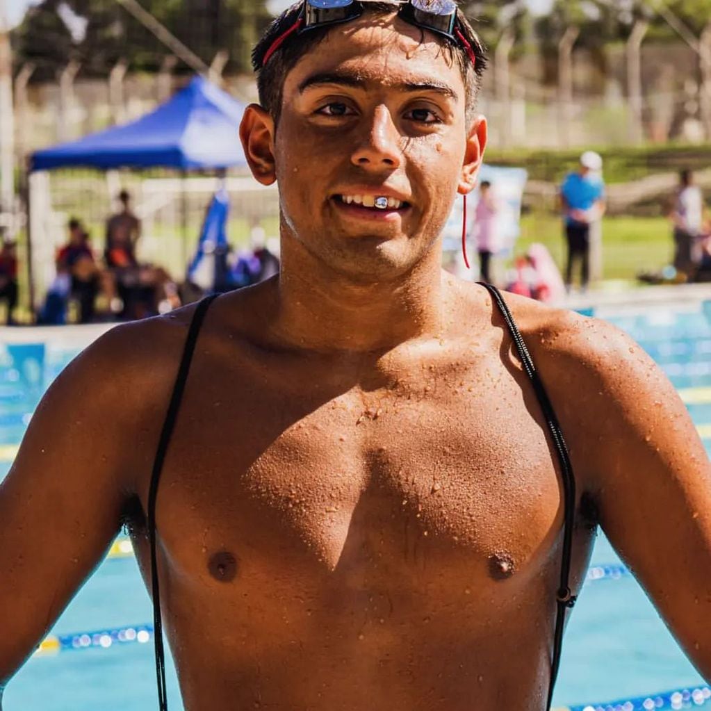 Lucas Salinas, nadador.