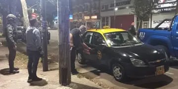 Un taxista de Rosario pensó que le dejaron una granada en el auto, pero gendarmería descubrió otra cosa