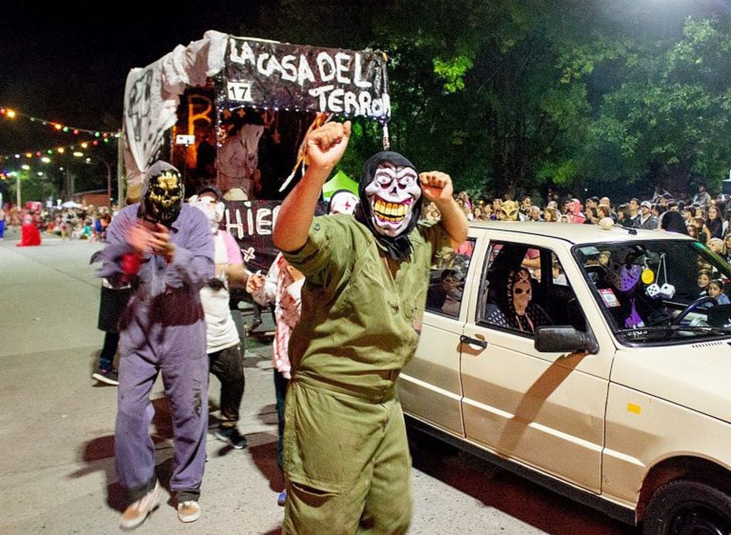 Las mejores fotos del Carnaval de Azul. (Foto: Prensa Municipal):