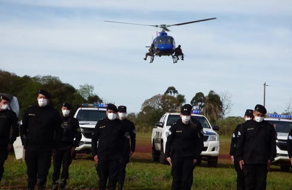 Efectivos policiales realizaron patrullajes aéreos en Oberá