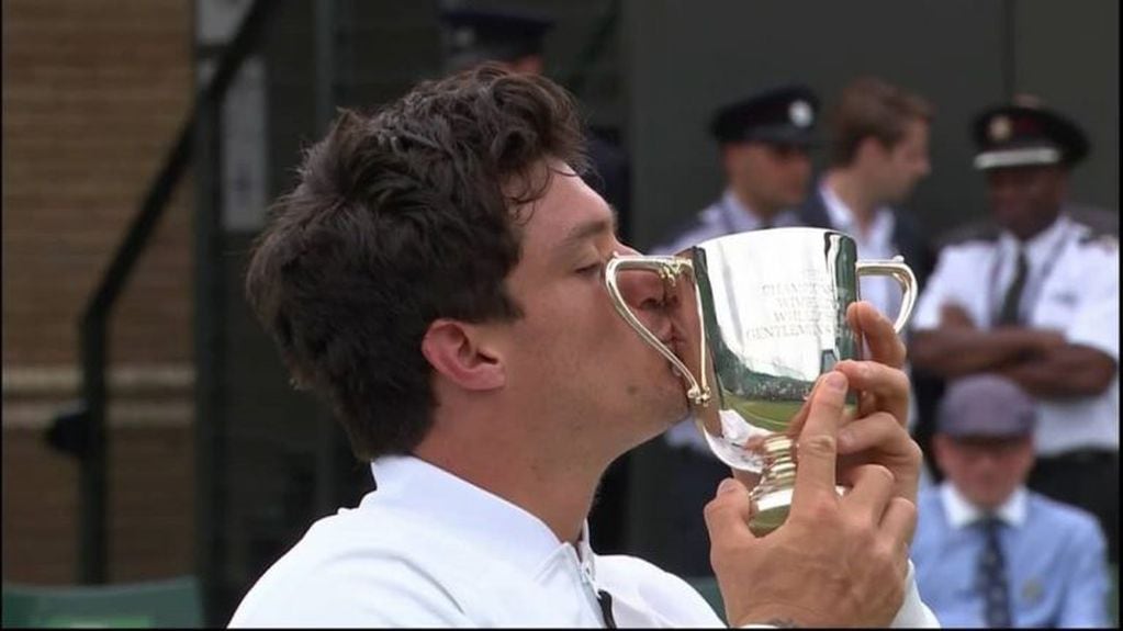 Gustavo Fernández campeón en Wimbledon.