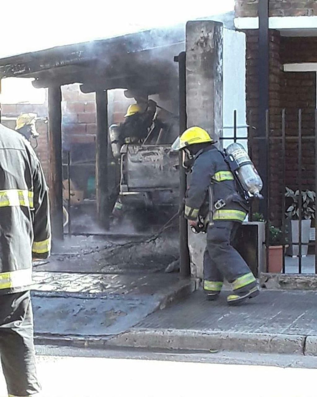 Incendio de camioneta en Gualeguaychú
Crédito: Todo Gualeguaychú