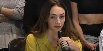 Thelma Fardin dio una conferencia de prensa en la sede de Amnistía Internacional. (Clarín)