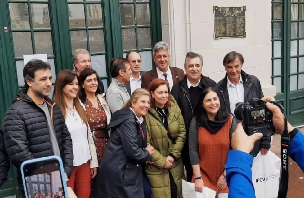 Legisladores radicales visitaron la Exposición Rural en Palermo. Foto: Bloque UCR.