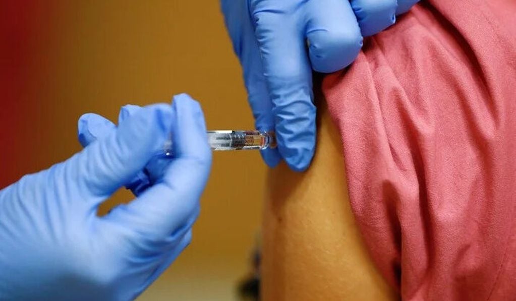 Habilitan más centros de vacunación en Posadas y Garupá.