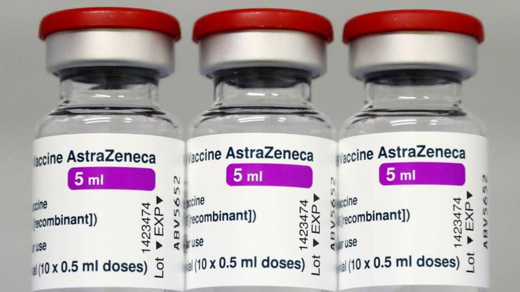 Vacuna de AstraZeneca en Argentina (AP)