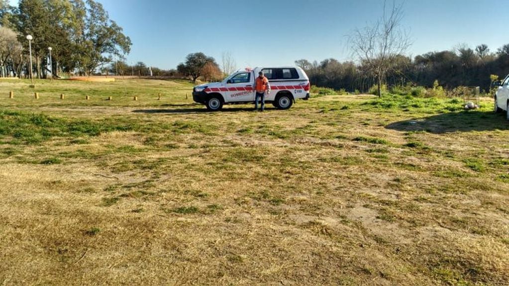 El hombre fue rescatado sin vida en el río Saladillo, cerca de Monte Buey.