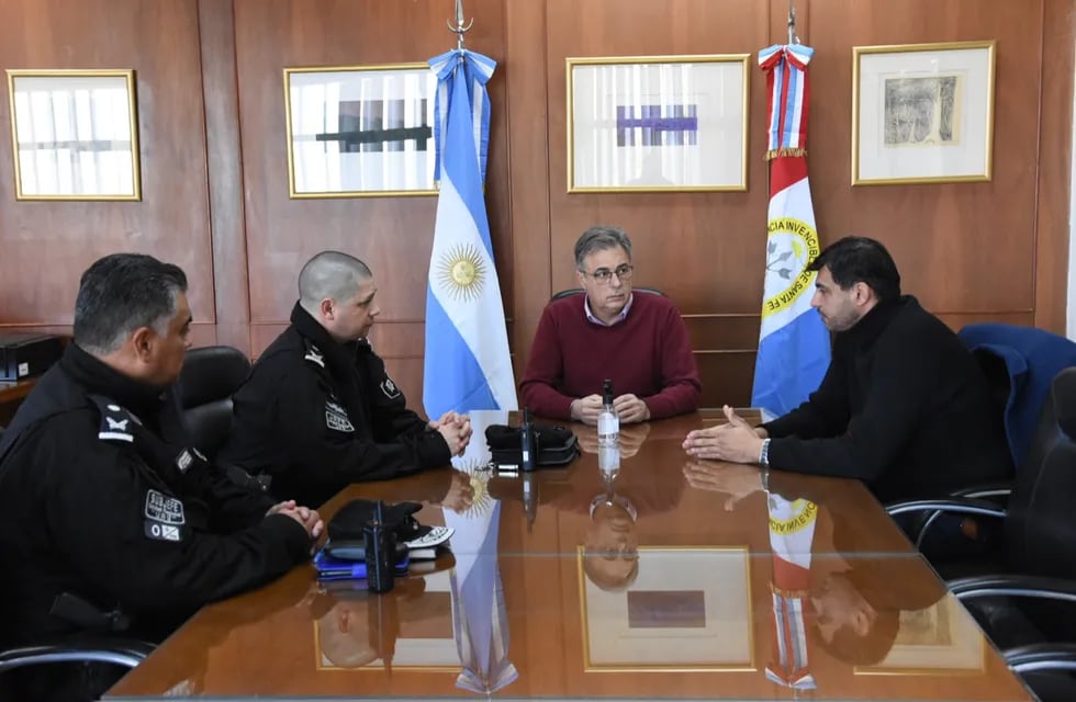 El Intendente se reunió con el nuevo Jefe de Policía de la URV