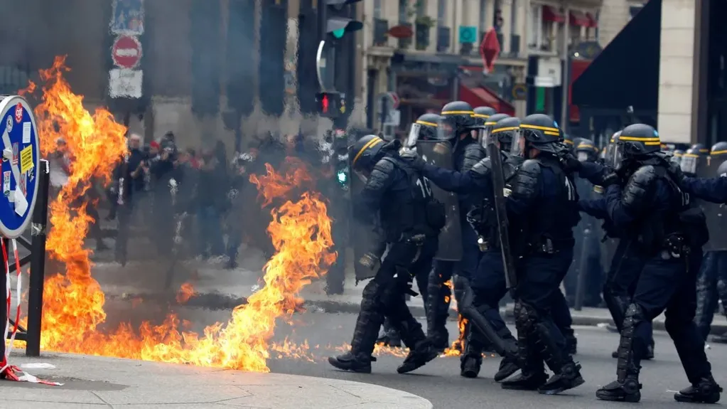 Un joven fue asesinado por la policía en Francia y provocó disturbios. / Foto: Gentileza