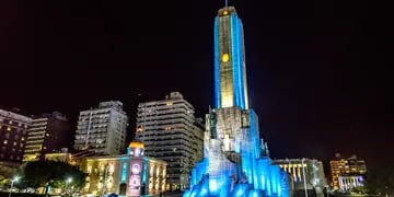 El Monumento ahora cuenta con una iluminación especial que puede verse desde el centro de Rosario