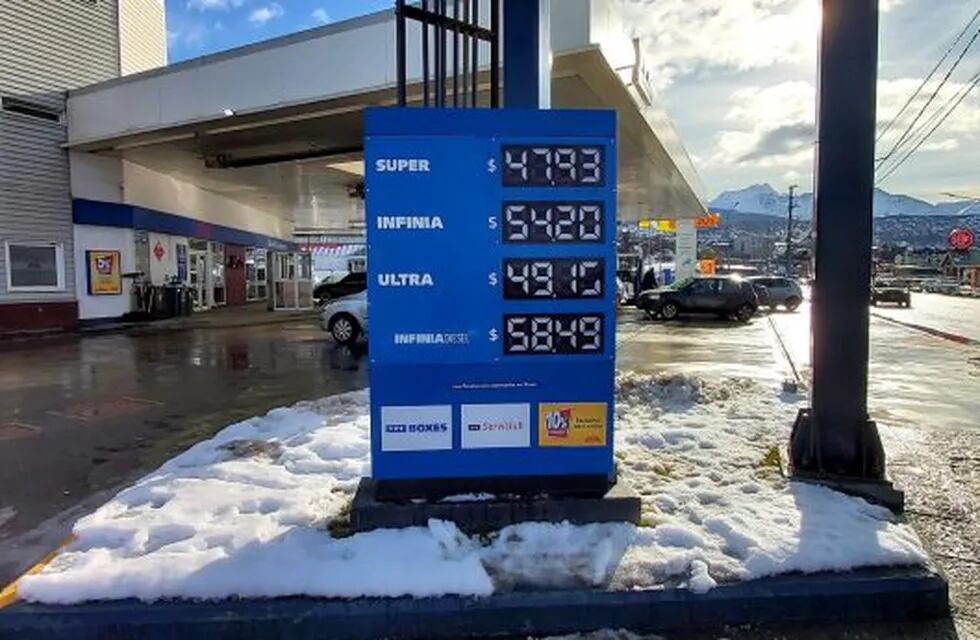 Nuevo cuadro tarifario de combustibles en Tierra del Fuego. Actualización 19/08/2020 - YPF. Foto: VíaUshuaia.