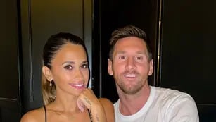 Antonela Roccuzzo y Lionel Messi en París