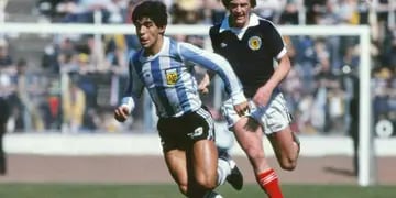 40 AÑOS NO ES NADA. El 2 de junio de 1979, Diego marcó su primer tanto con la camiseta de Argentina.