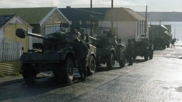 Un veterano de la Guerra de Malvinas recibió una encomienda con fotos de su paso por las Islas.