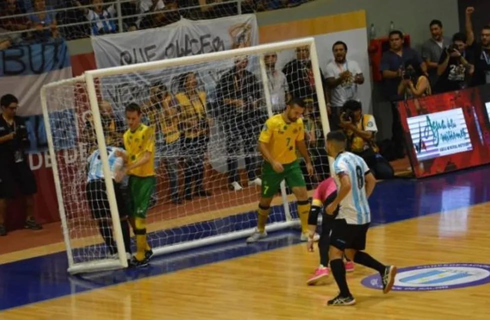 Argentina y Australia se midieron por el Mundial de Futsal.