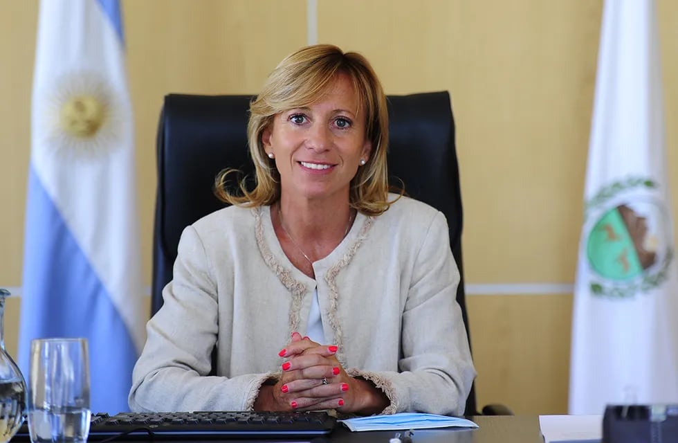 La ministra de Salud de San Luis, Silvia Sosa Araujo solicitó a los vacunados, y a los que tuvieron el virus que mantengan las medidas de distanciamiento y usen barbijo. Gentileza ANSL