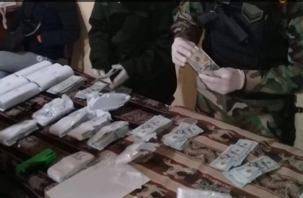 Gendarmes detectaron dólares falsos en La Quiaca.