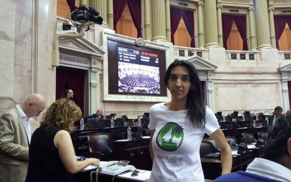 Valeria Salech durante el tratado de la ley en 2016.