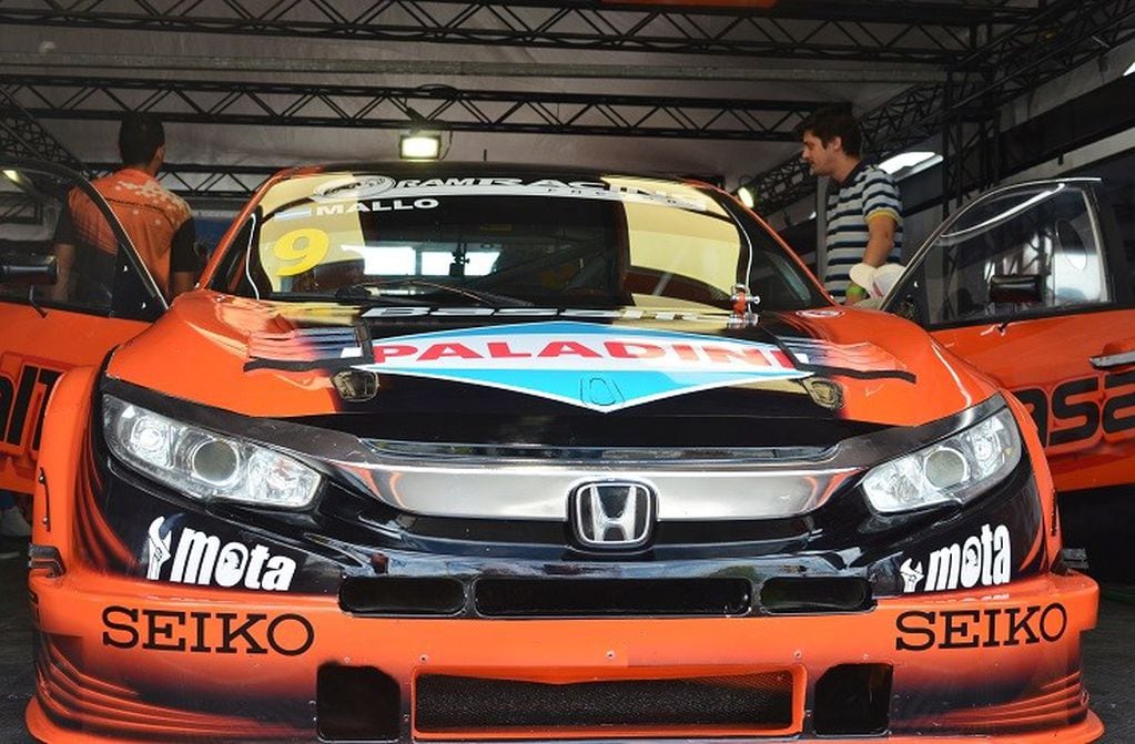 El vistoso Honda del cordobés Santiago Mallo, de Río Tercero. Fue 11° en la competencia central.