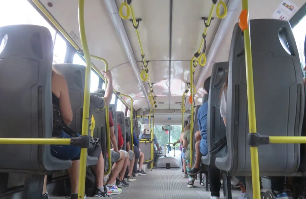 Cuánto va a necesitar una persona para usar el transporte público de Córdoba.