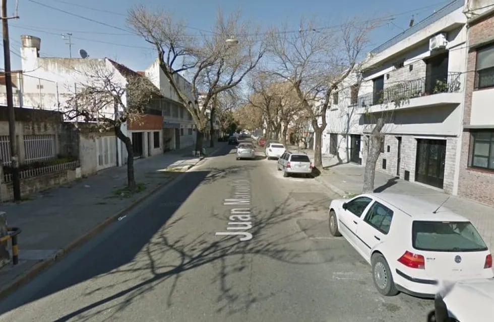 La mujer fue hallada en un departamento de Juan Manuel de Rosas al 2200. (Google Street View)