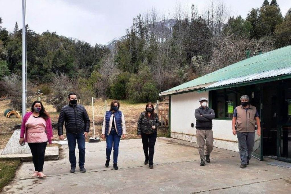Arabela Carreras durante su visita en Villa Mascardi (web).