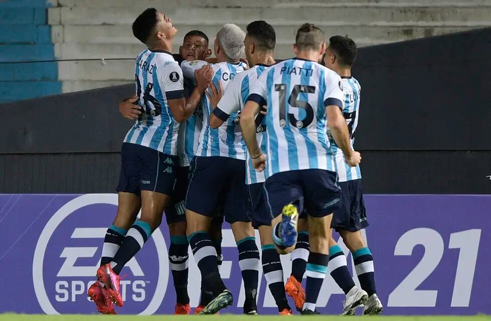 Racing le ganó a Sporting Cristal con mucho sufrimiento (Twitter: @Libertadores)