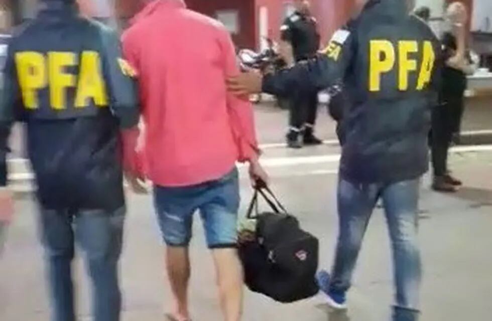 Un paraguayo fue expulsado del país, tras ingresar de manera ilegal.