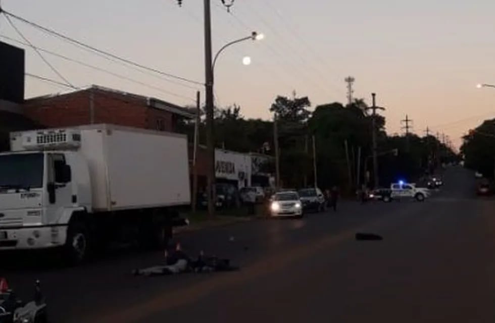 El choque en el que resultó herido el motociclista fallecido este jueves. (MisionesOnline)