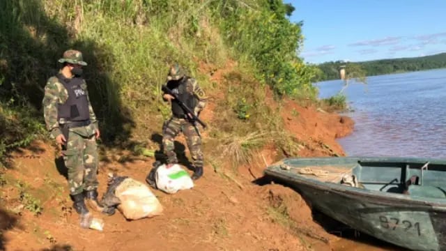 Prefectura Naval Argentina decomisó marihuana en Puerto Iguazú