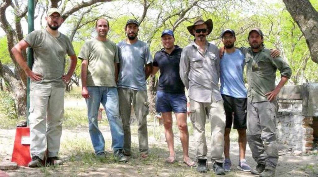 Los técnicos del Museo de Historia Natural (La Arena)