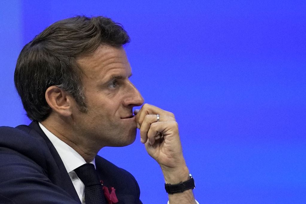 Emmanuel Macron, presidente de Francia, impulsa una serie de medidas tendientes a reducir el consumo de energía.