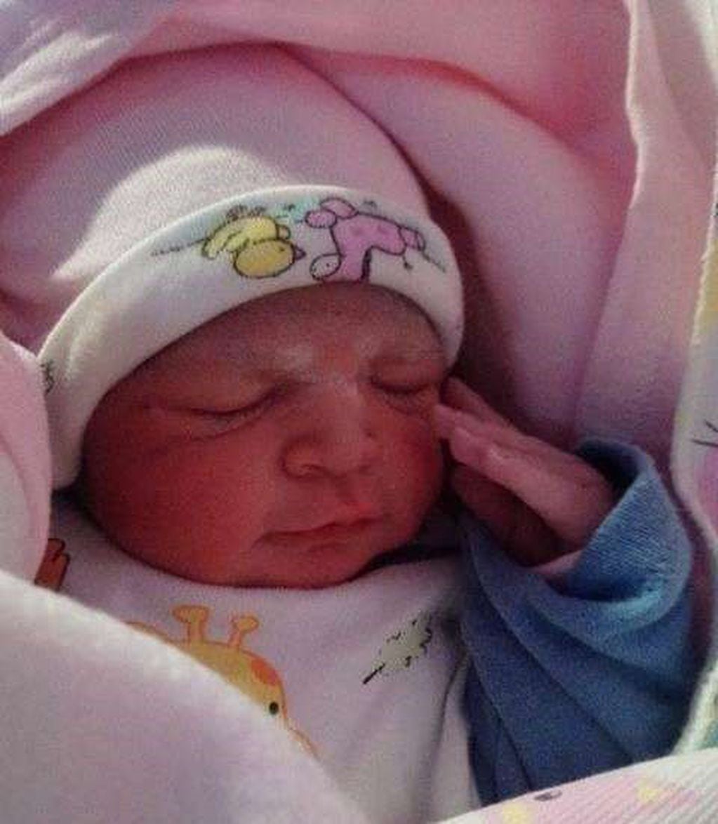 La menor nació el 14 de febrero (Bariloche2000)