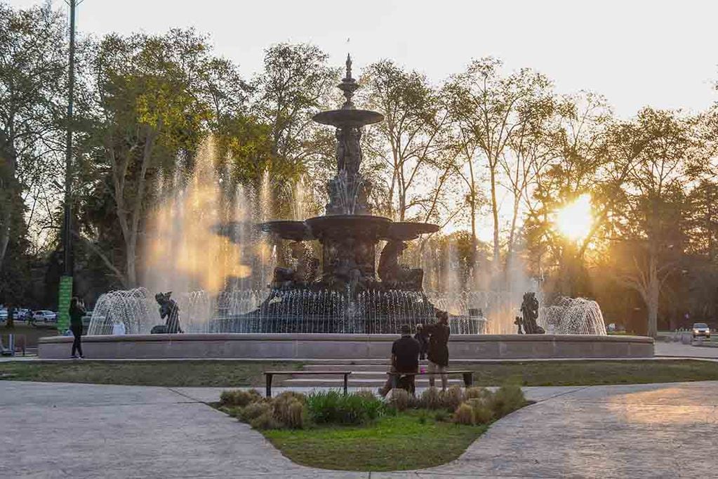 Parque San Martin, Fuente de las Américas.