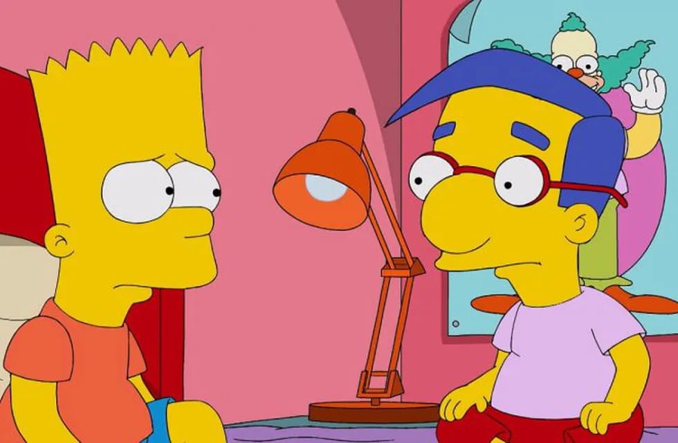 Los Simpson: Los padres de Milhouse son idénticos (Web)