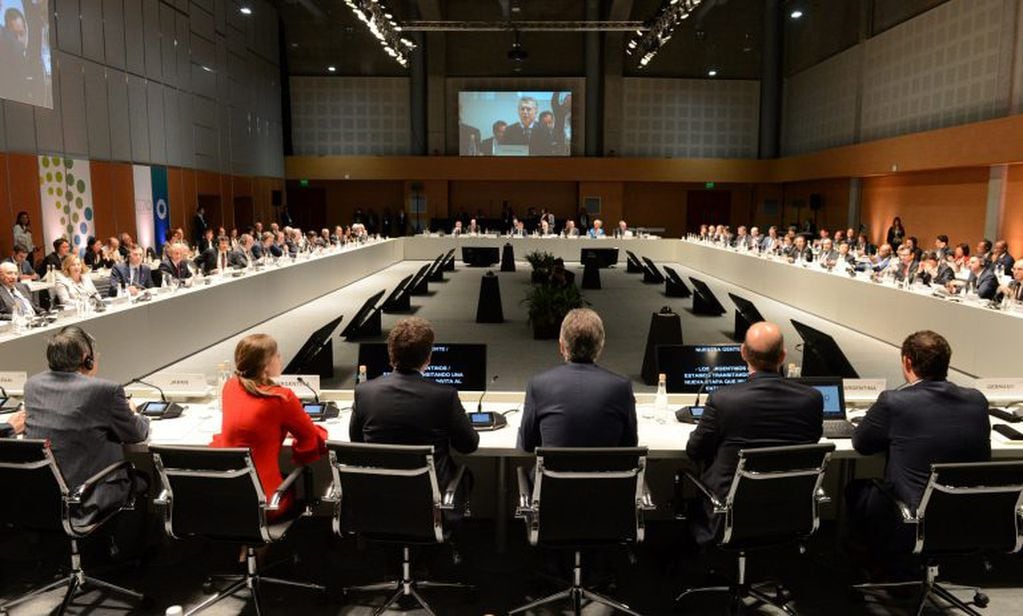 Reunión de los ministros de Economía y los presidentes de los bancos centrales de los países del G20. Foto: EFE/Presidencia de Argentina